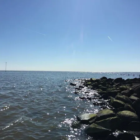 Suederbootfahrt - Ruheoase Für Naturliebhaber In Zwischen Tönning Und St Peter Ording Perfekt Für Radtouren *